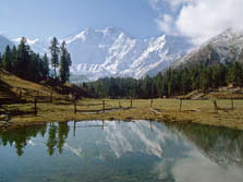 Pakistan: Farbenpracht und Vielfalt zu Fen des Karakorum - Nanga Parbat Bergkulisse